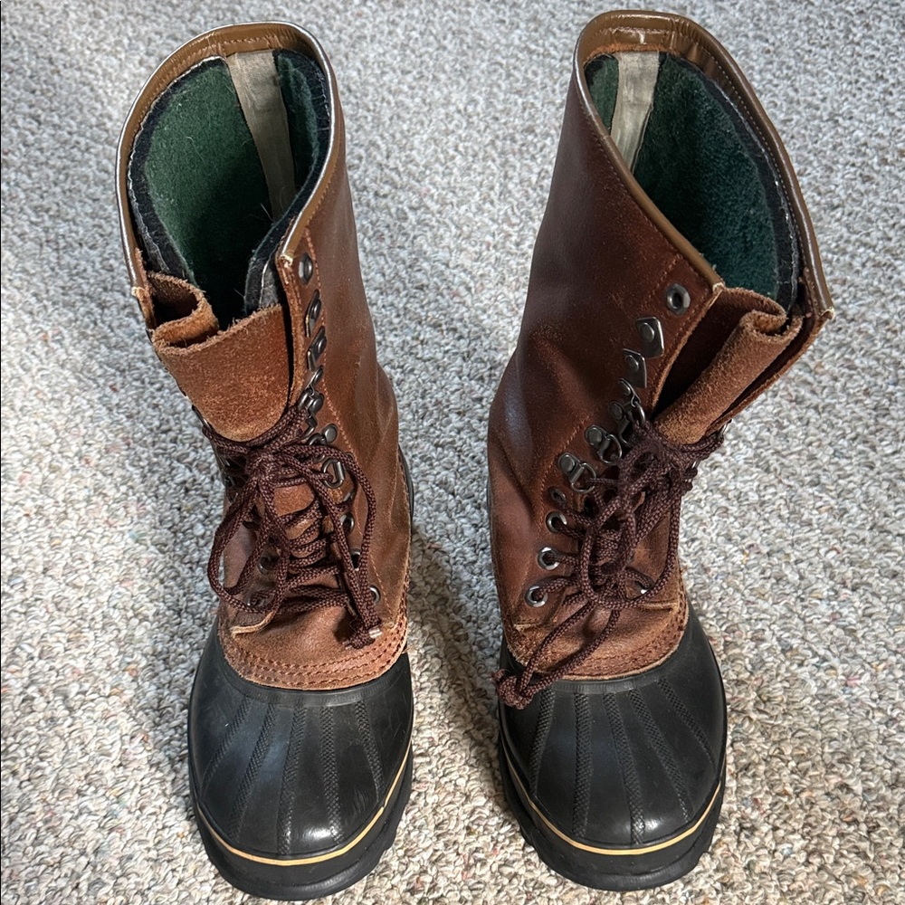Sorel Maverick Brown Leather and Black Rubber Boots-Size 7 **FLAW